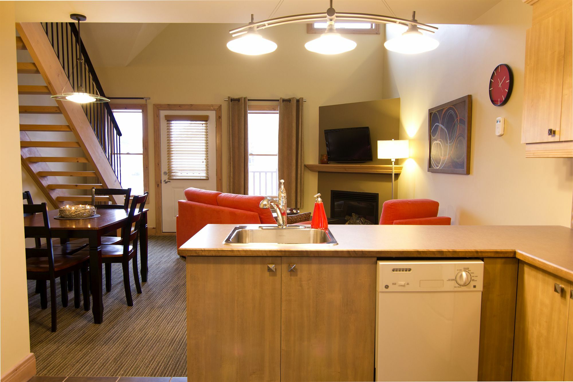 Suites De La Gare - Location Adp Монт-Тремблант Екстериор снимка